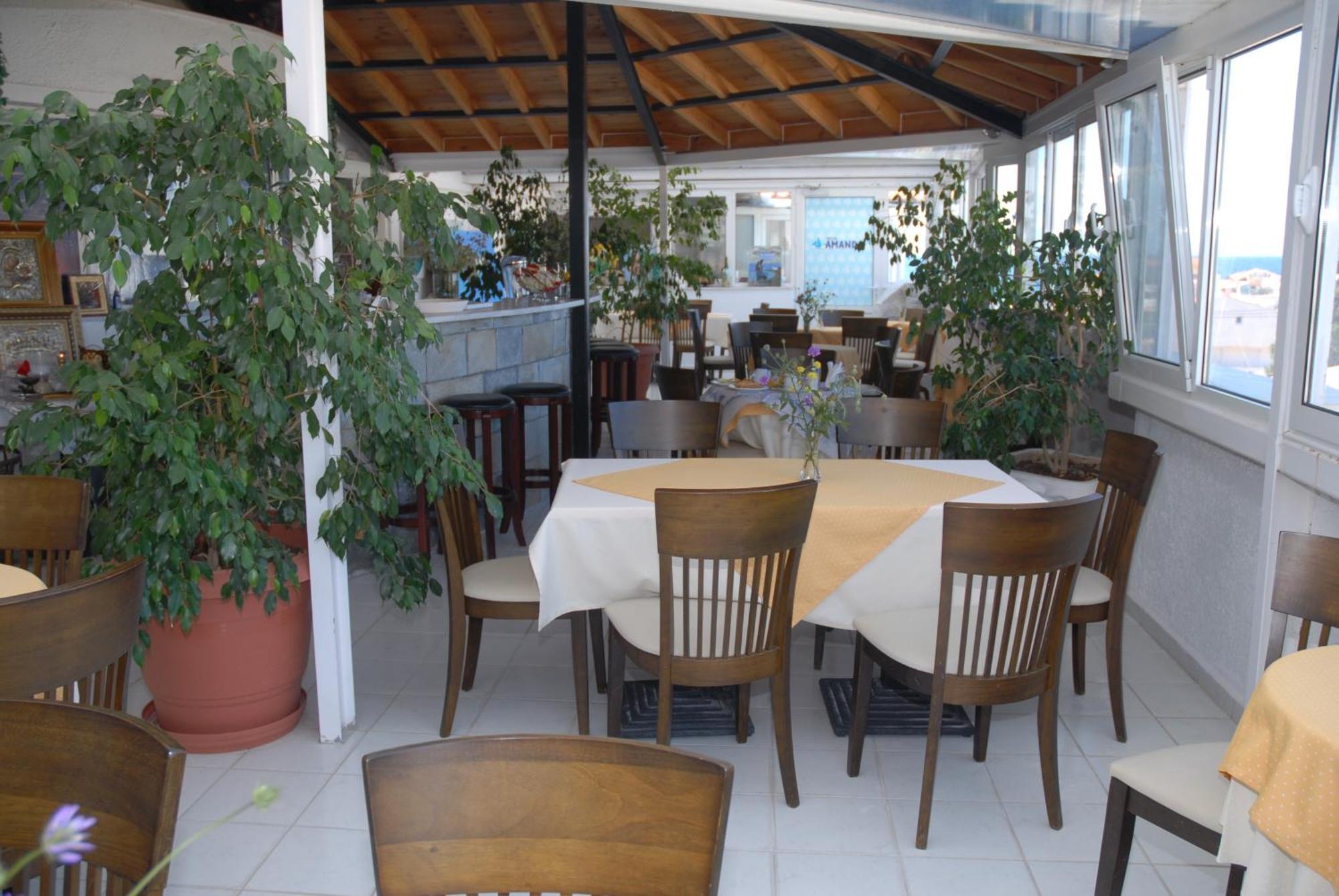 Amanda Hotel Neo Karlowasi Zewnętrze zdjęcie